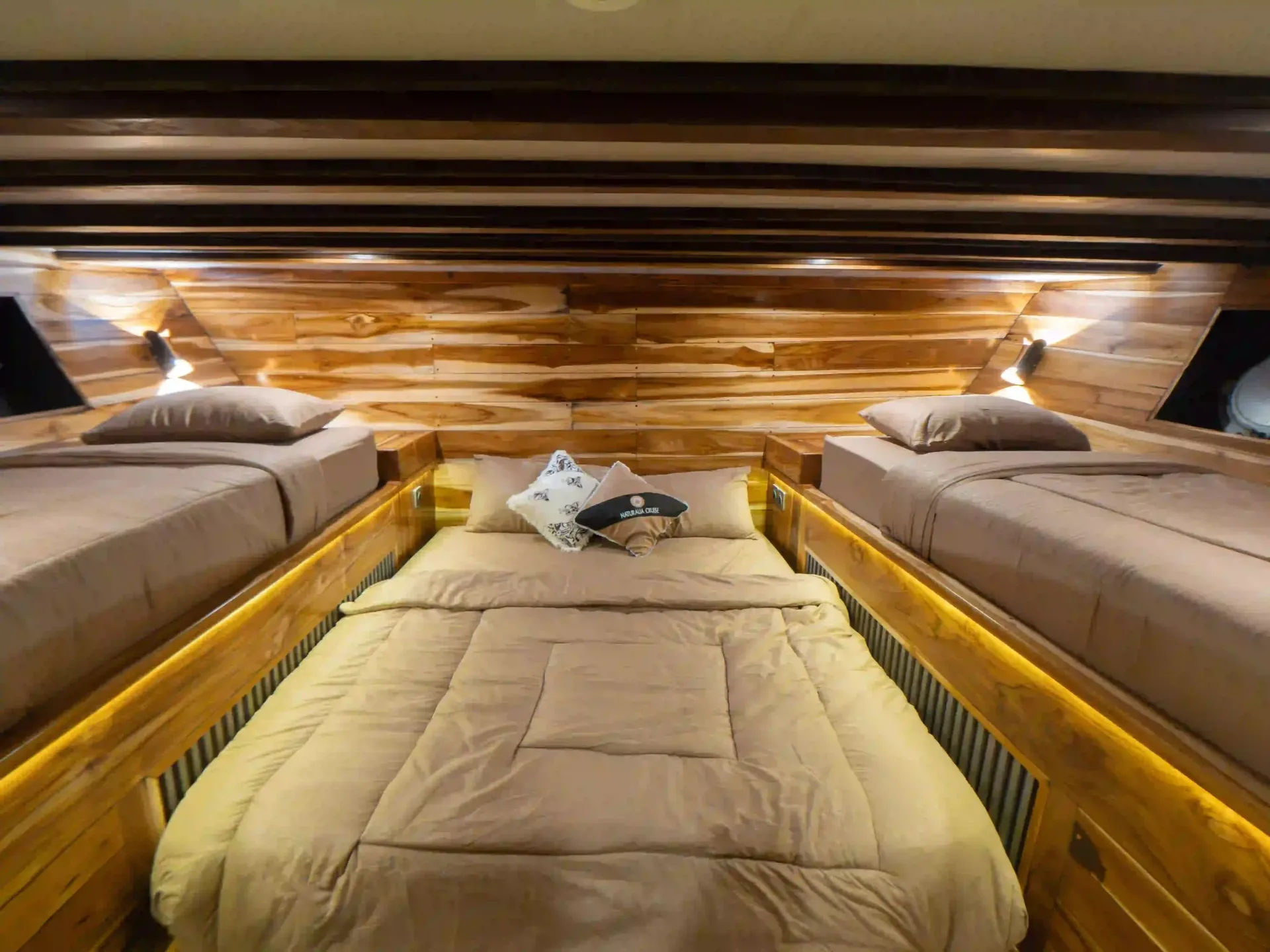 Komodo Solo Traveler Cabin Sharing: Cabins, Prices and Safety (2026)